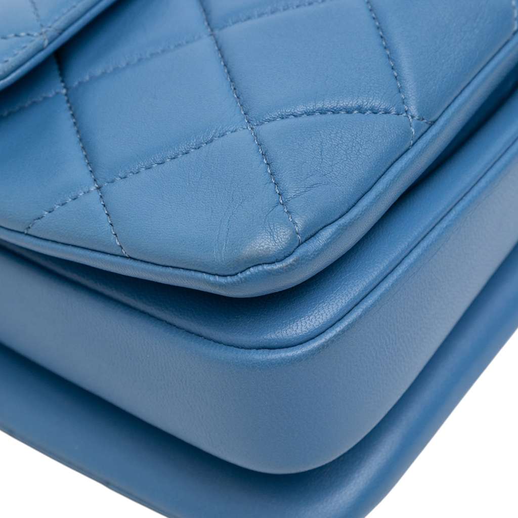 Chanel Small Quilted Lambskin Trendy CC Flap - Detail 2