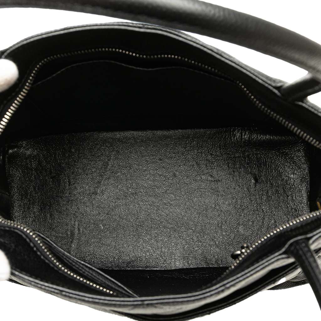 Chanel Caviar Medallion Tote - 4