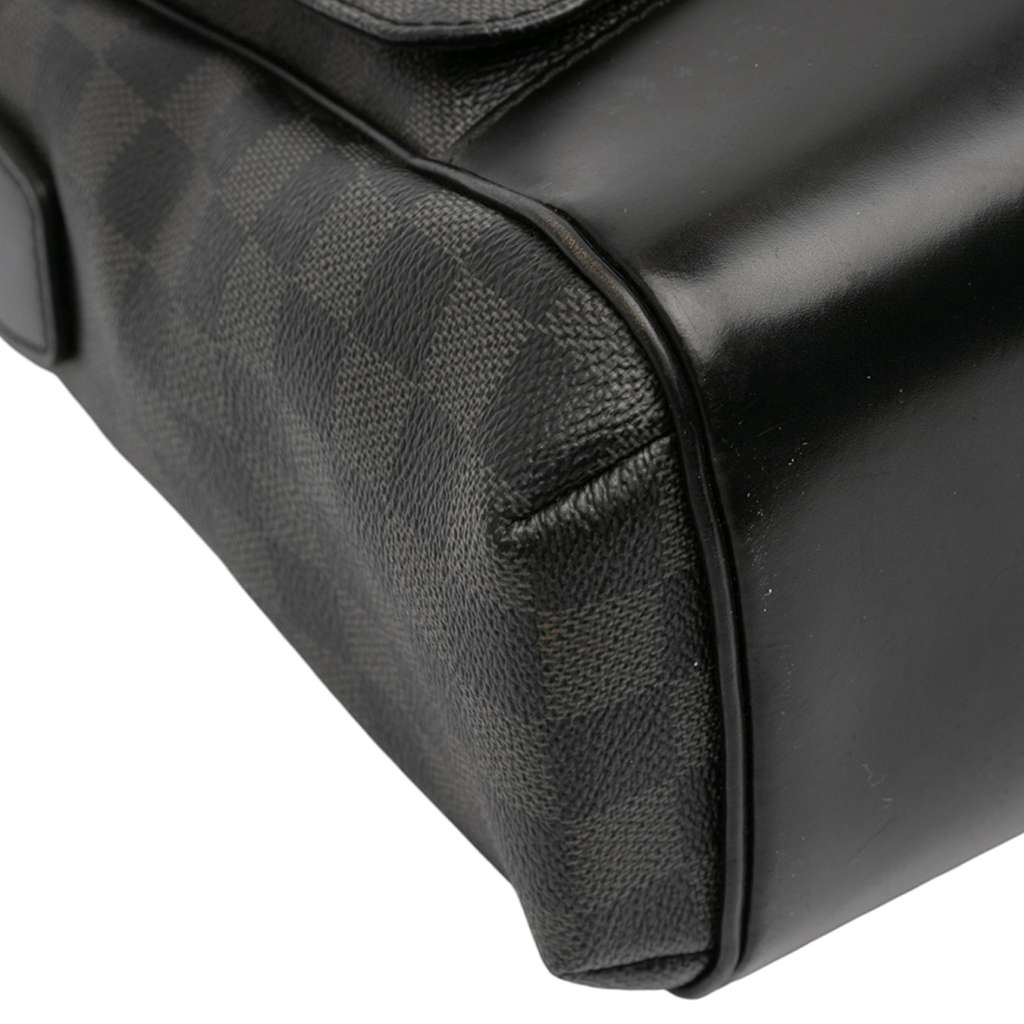 Louis Vuitton Damier Graphite Skyline Messenger MM - Detail 2