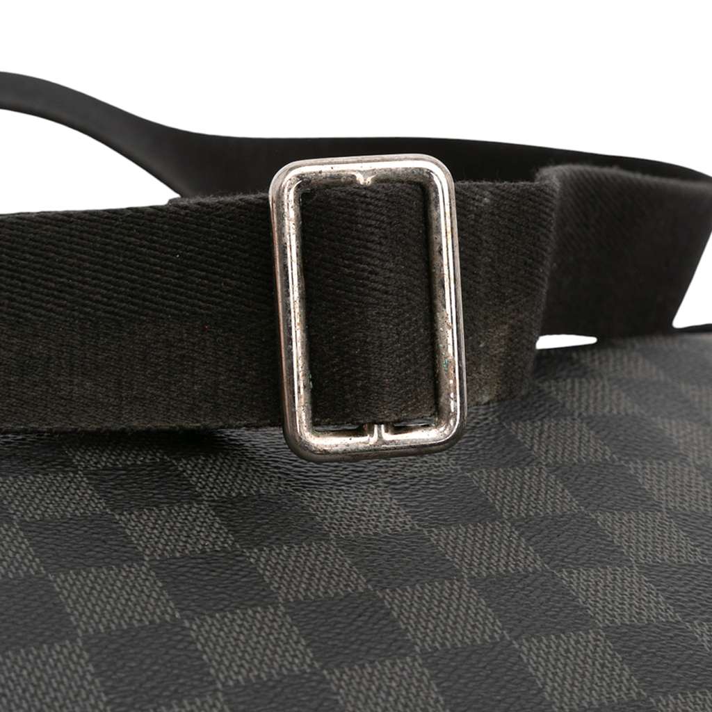 Louis Vuitton Damier Graphite Skyline Messenger MM - Image 10
