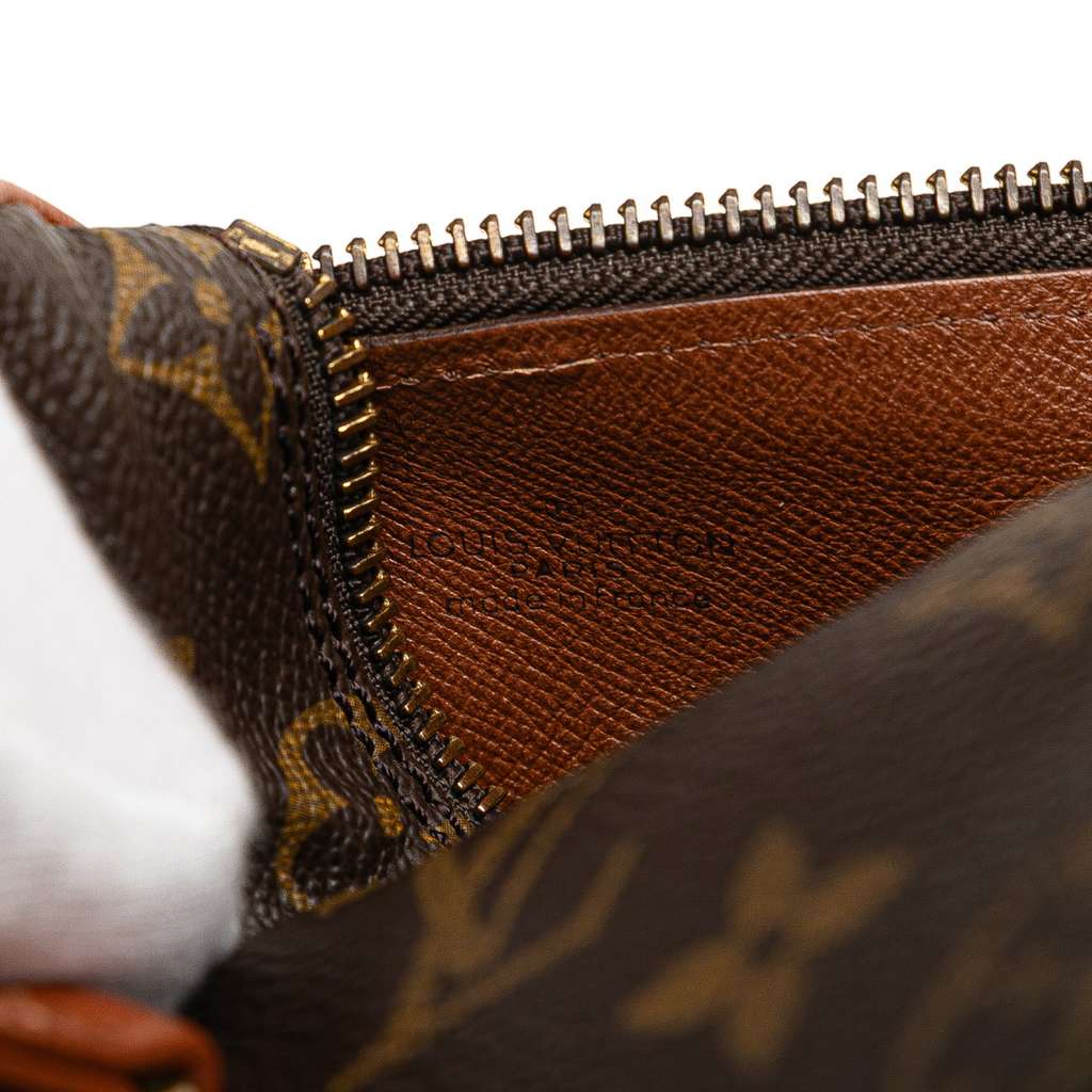 Louis Vuitton Monogram Papillon 26 - 5