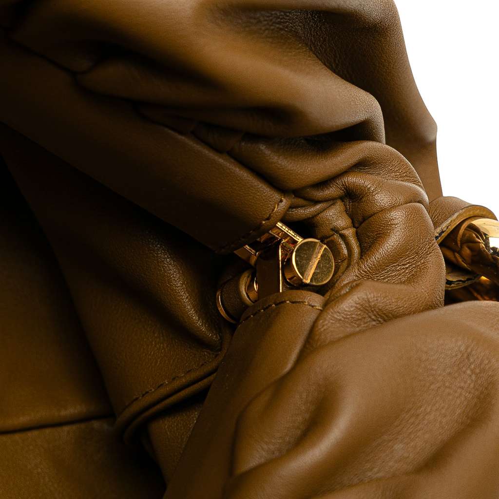 Bottega Veneta Lambskin Chain Pouch - Detail 2