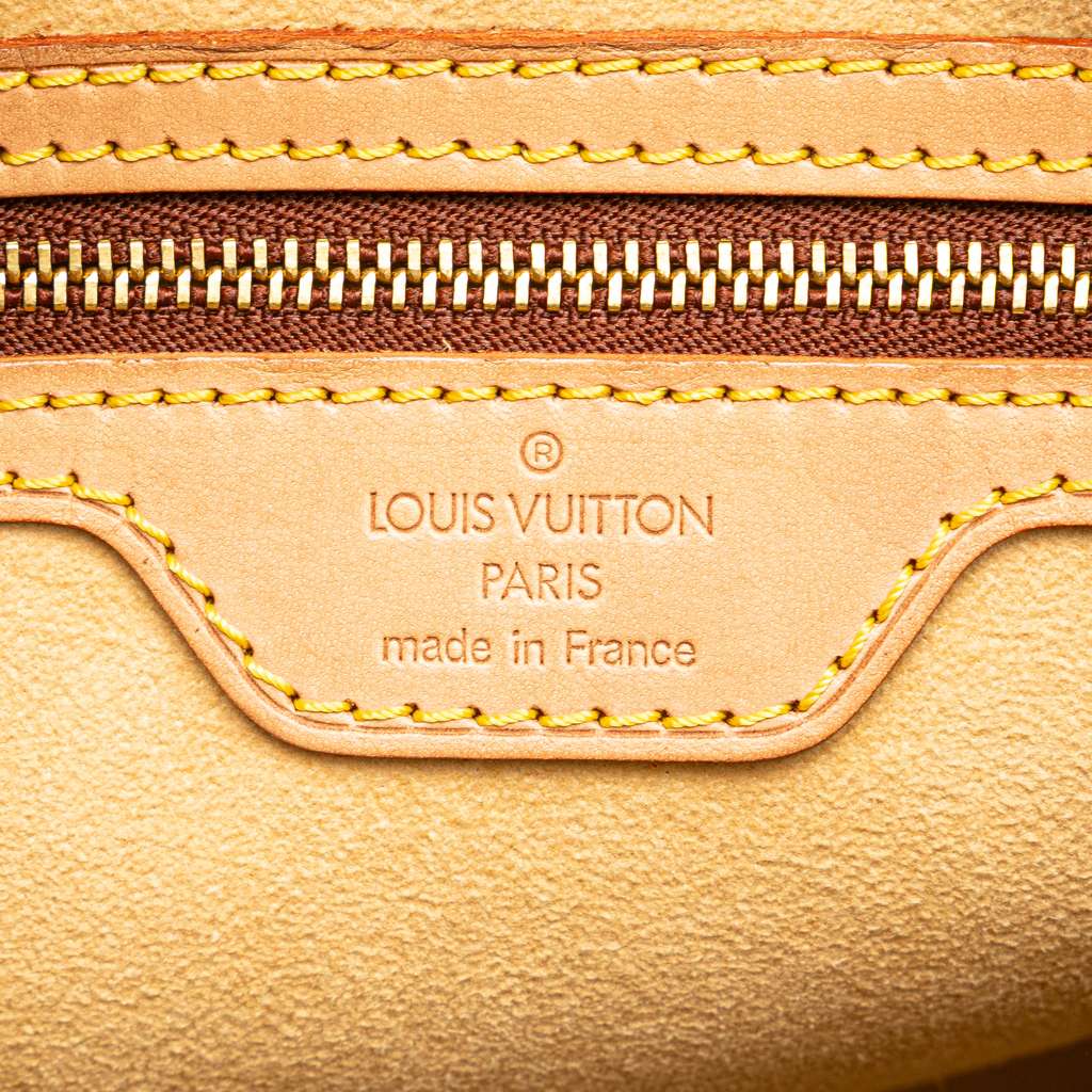 Louis Vuitton Monogram Looping GM - Side view