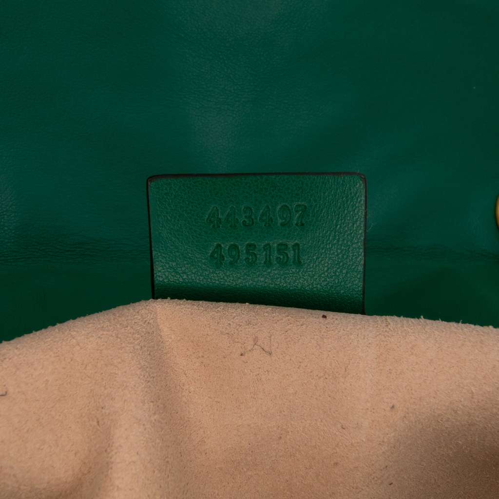 Gucci Medium GG Marmont Matelasse Leather Shoulder Bag - Detail 1