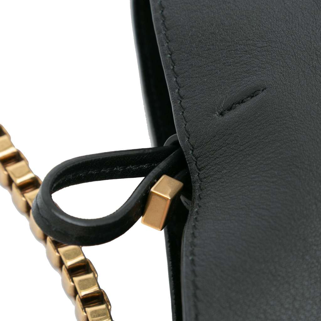 Saint Laurent Small Calfskin Suzanne Hobo - Detail 2