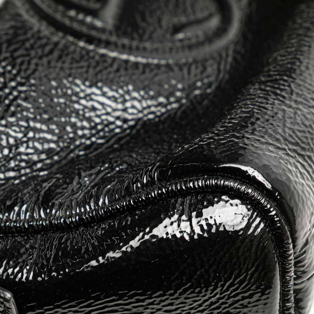 Gucci Soft Patent Soho Clutch - Detail 2