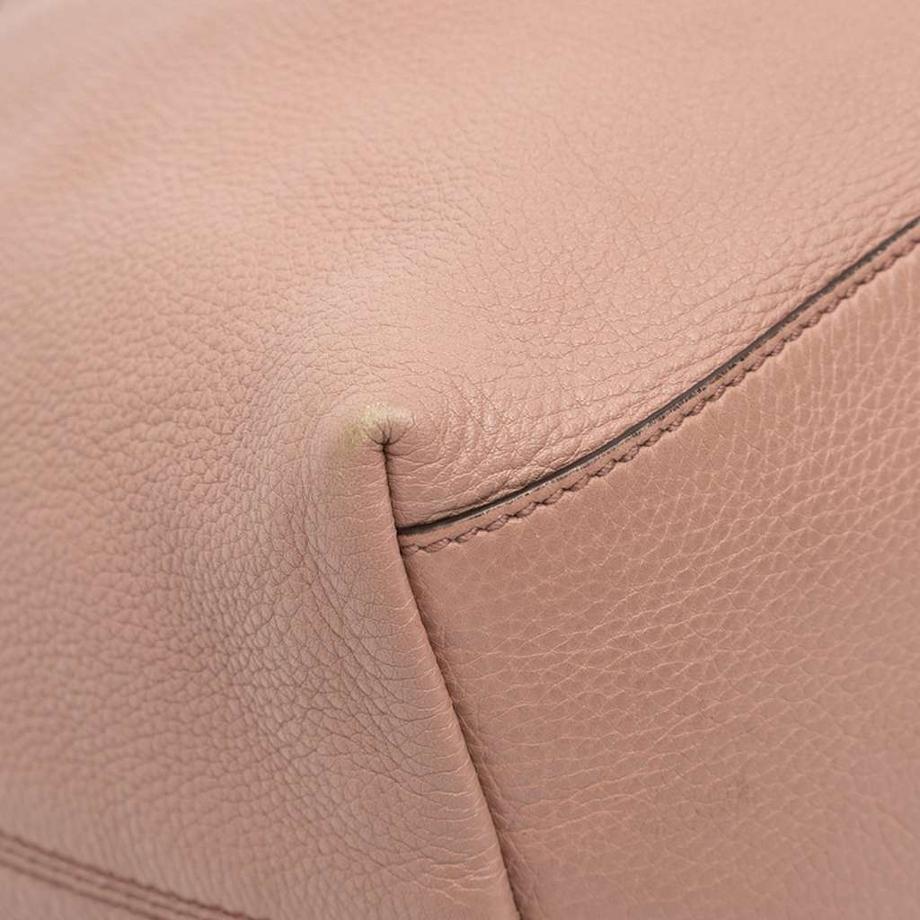 Gucci Medium Leather Soho Chain Tote - Detail 2