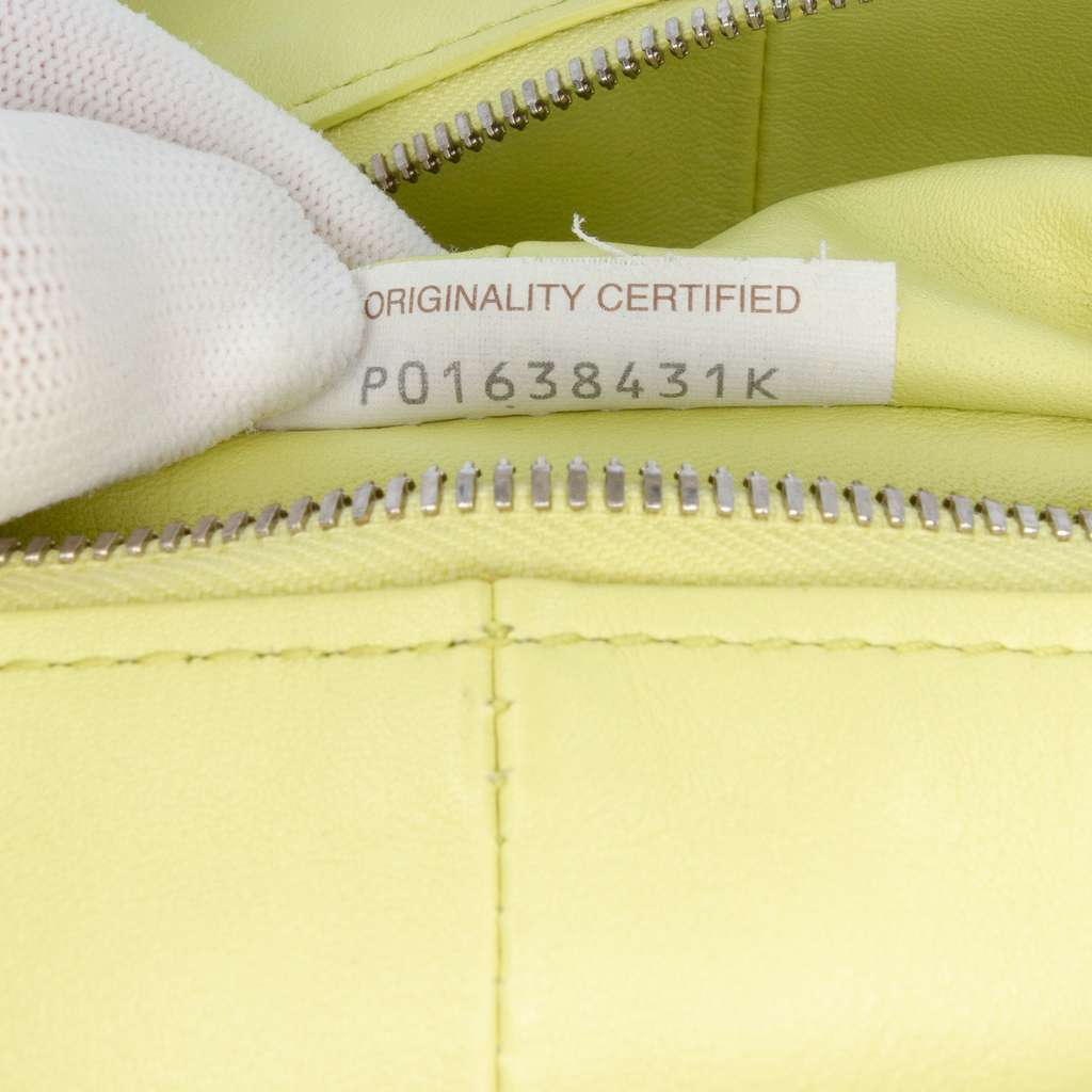 Bottega Veneta Mini Calfskin Double Knot - Detail 1