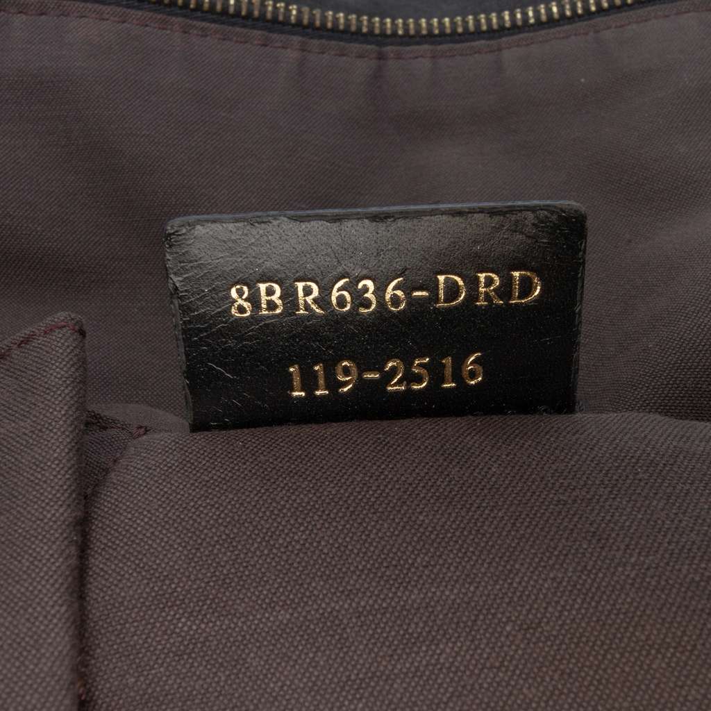 Fendi Medium Nubuck Chains Tote - Detail 1