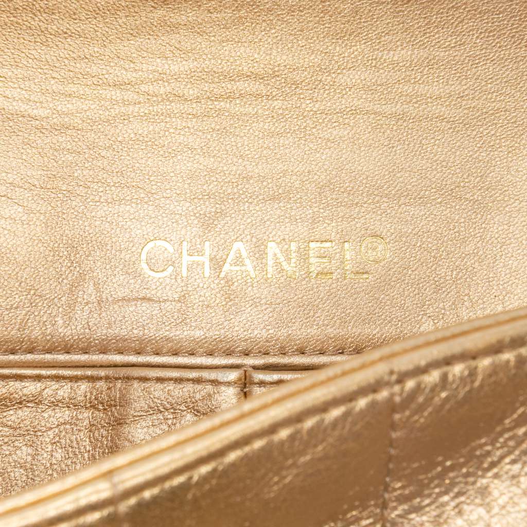 Chanel CC Metallic Lambskin Choco Bar East West Flap - 5