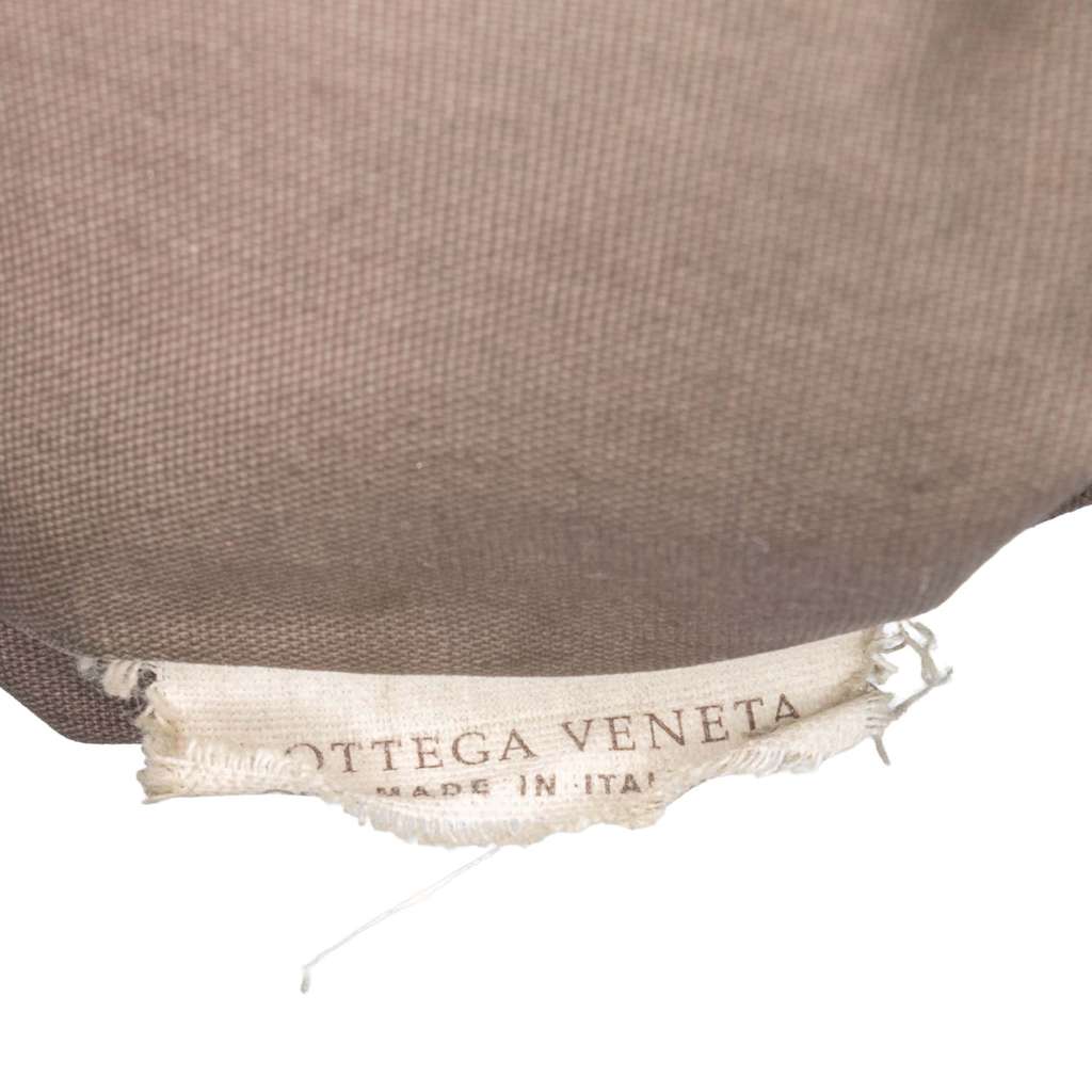 Bottega Veneta Nappa Intrecciato Clutch - Detail 1