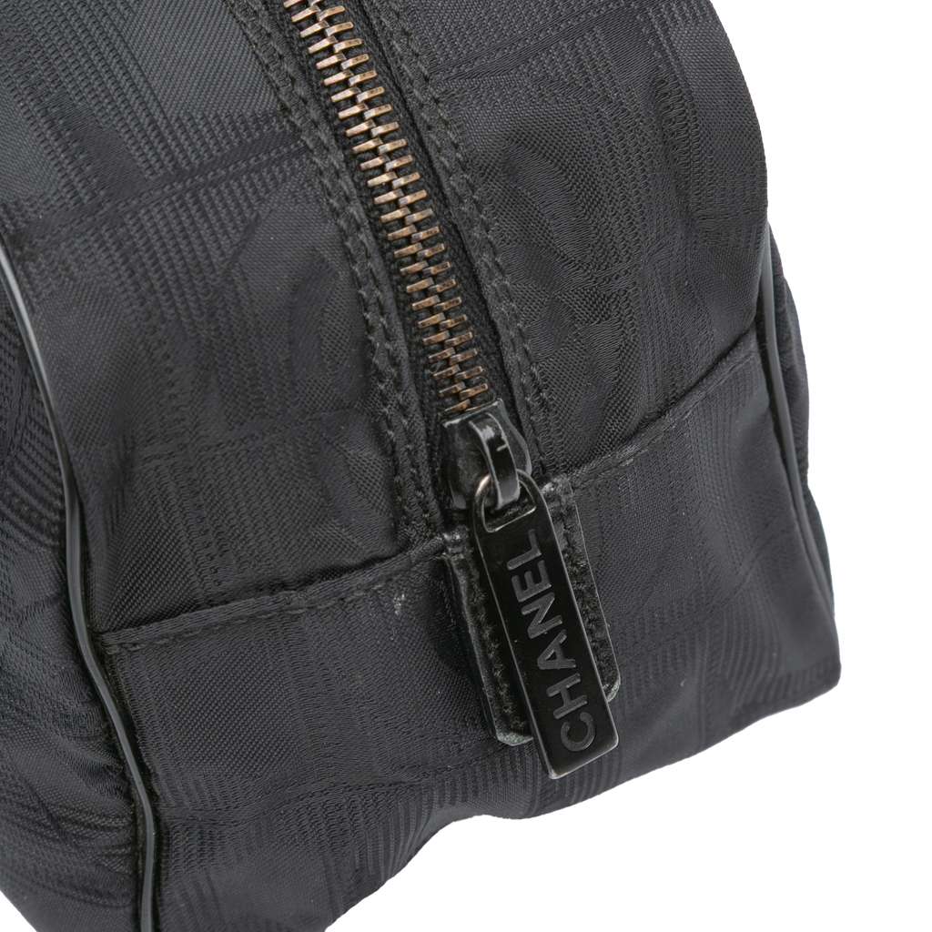 Chanel New Travel Line Nylon Handbag - Detail 2
