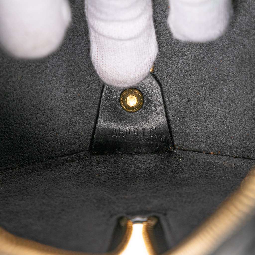 Louis Vuitton Epi Soufflot - Side view