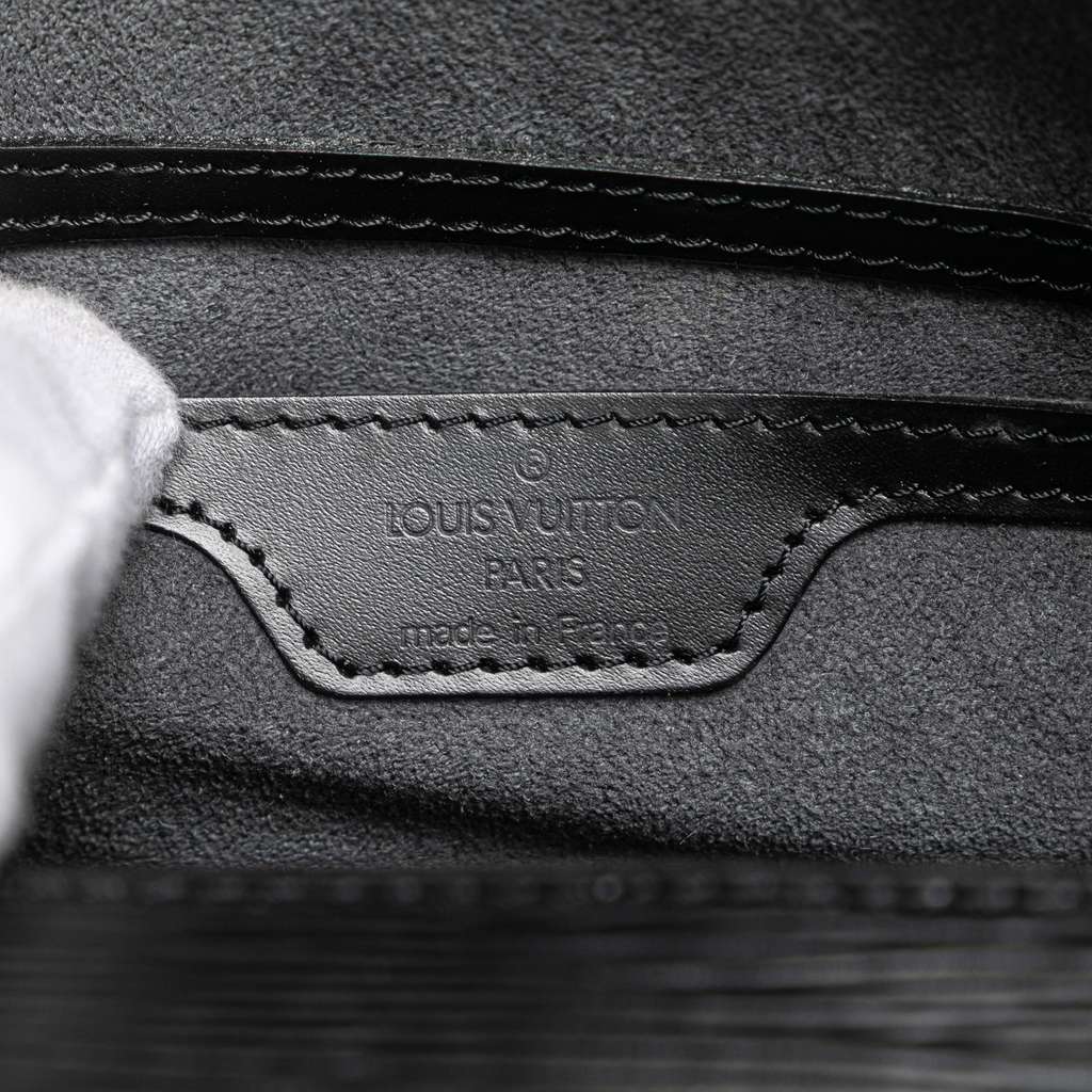 Louis Vuitton Epi Soufflot - Detail 1
