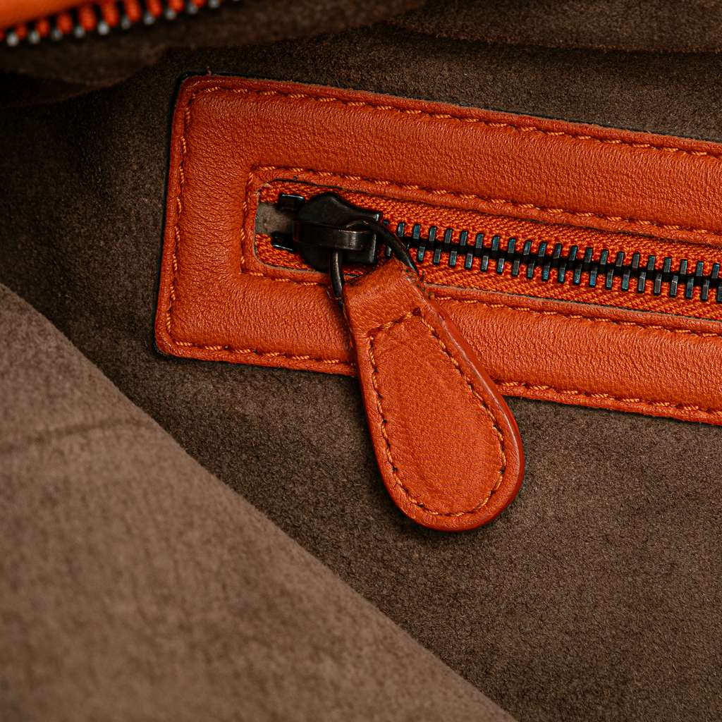 Bottega Veneta Medium Nappa Intrecciato Fuzzy Veneta Hobo - Detail 1