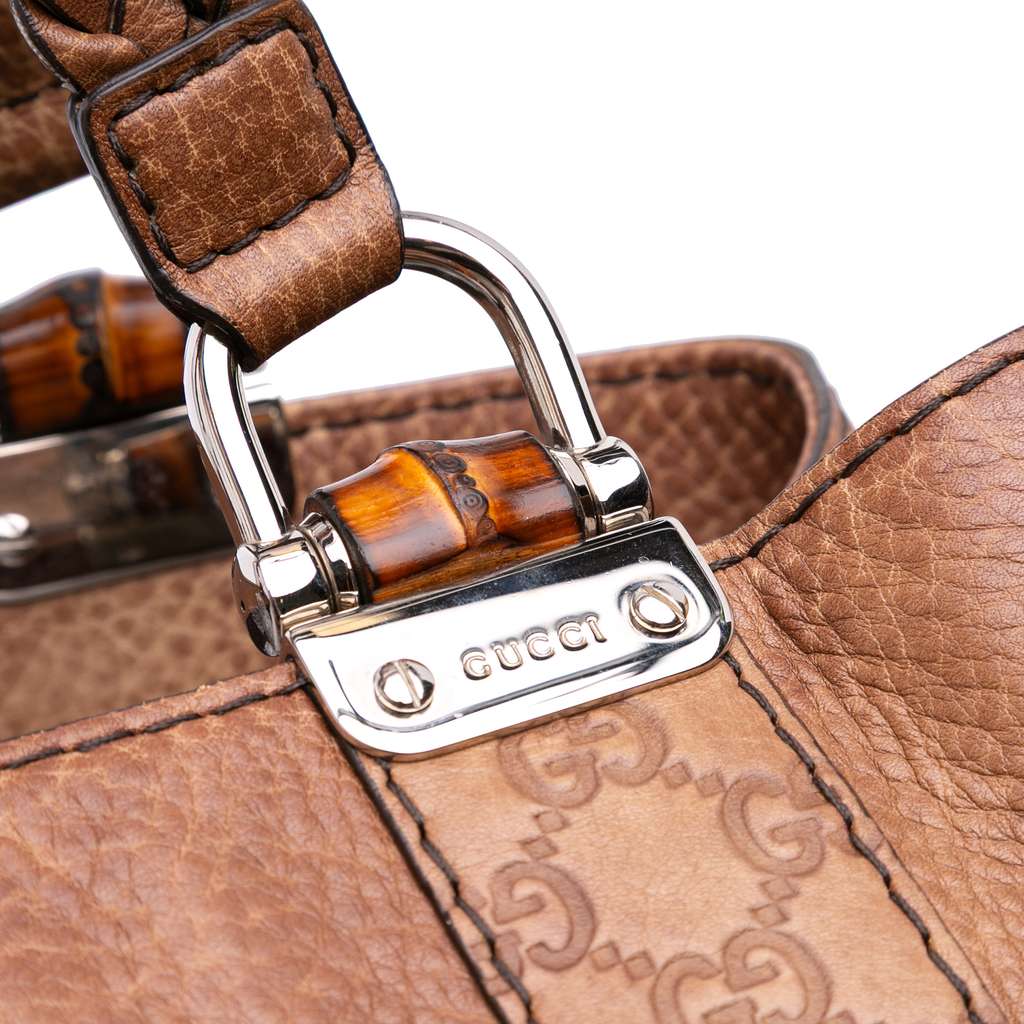 Gucci Guccissima Trimmed Leather Bamboo Libeccio Tote - Image 11