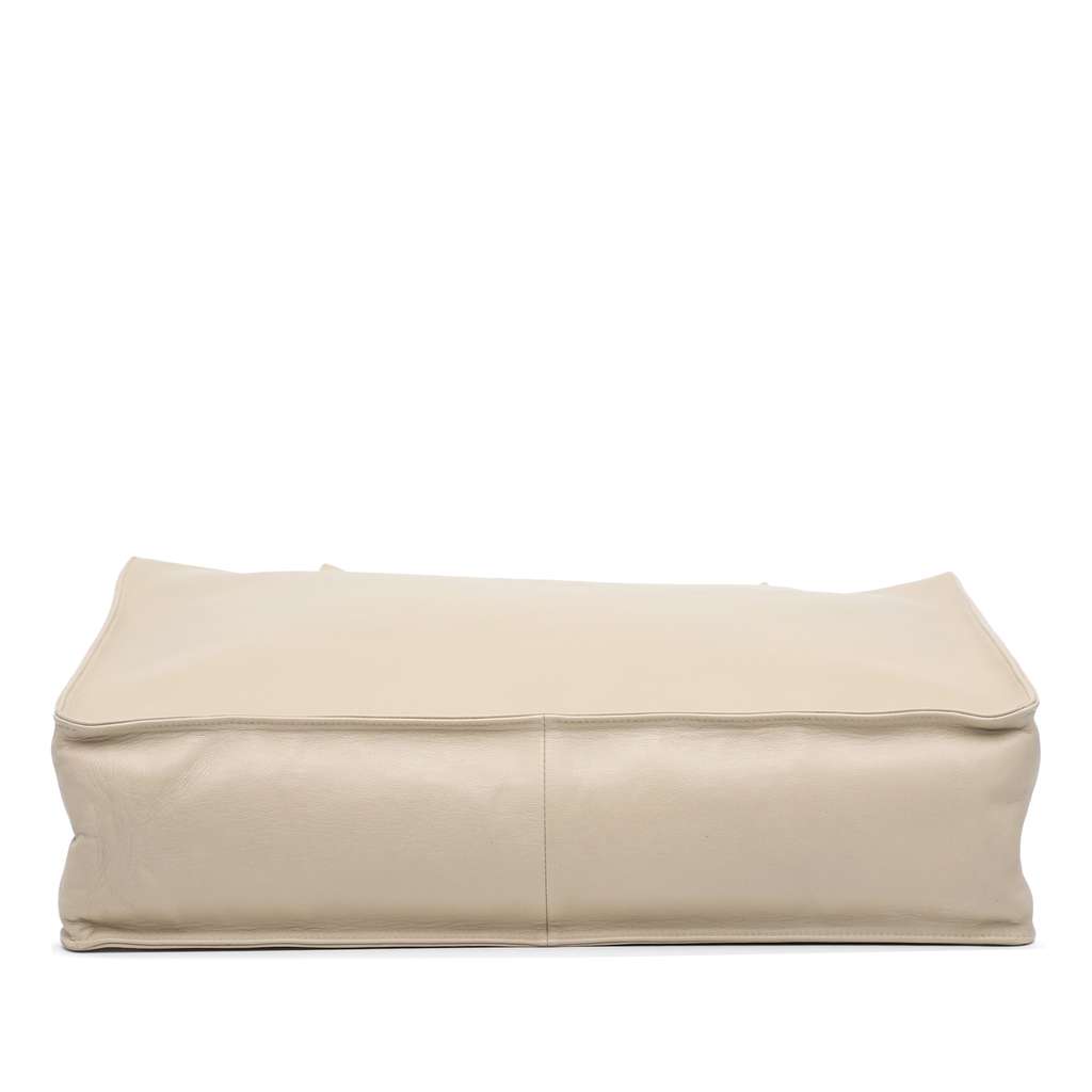 Chanel Lambskin Embossed CC Camellia Tote - Image 6