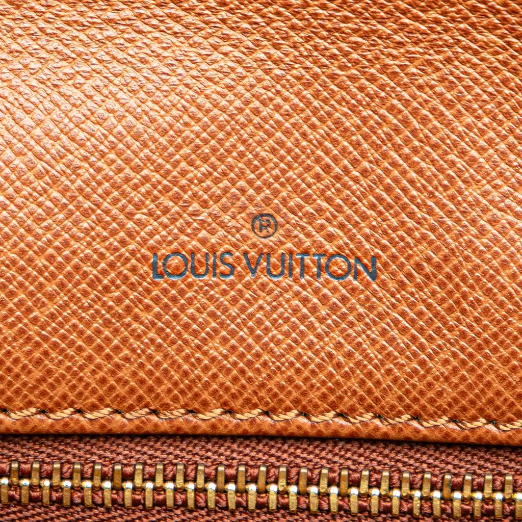 Louis Vuitton Monogram Pochette Dame PM - Side view