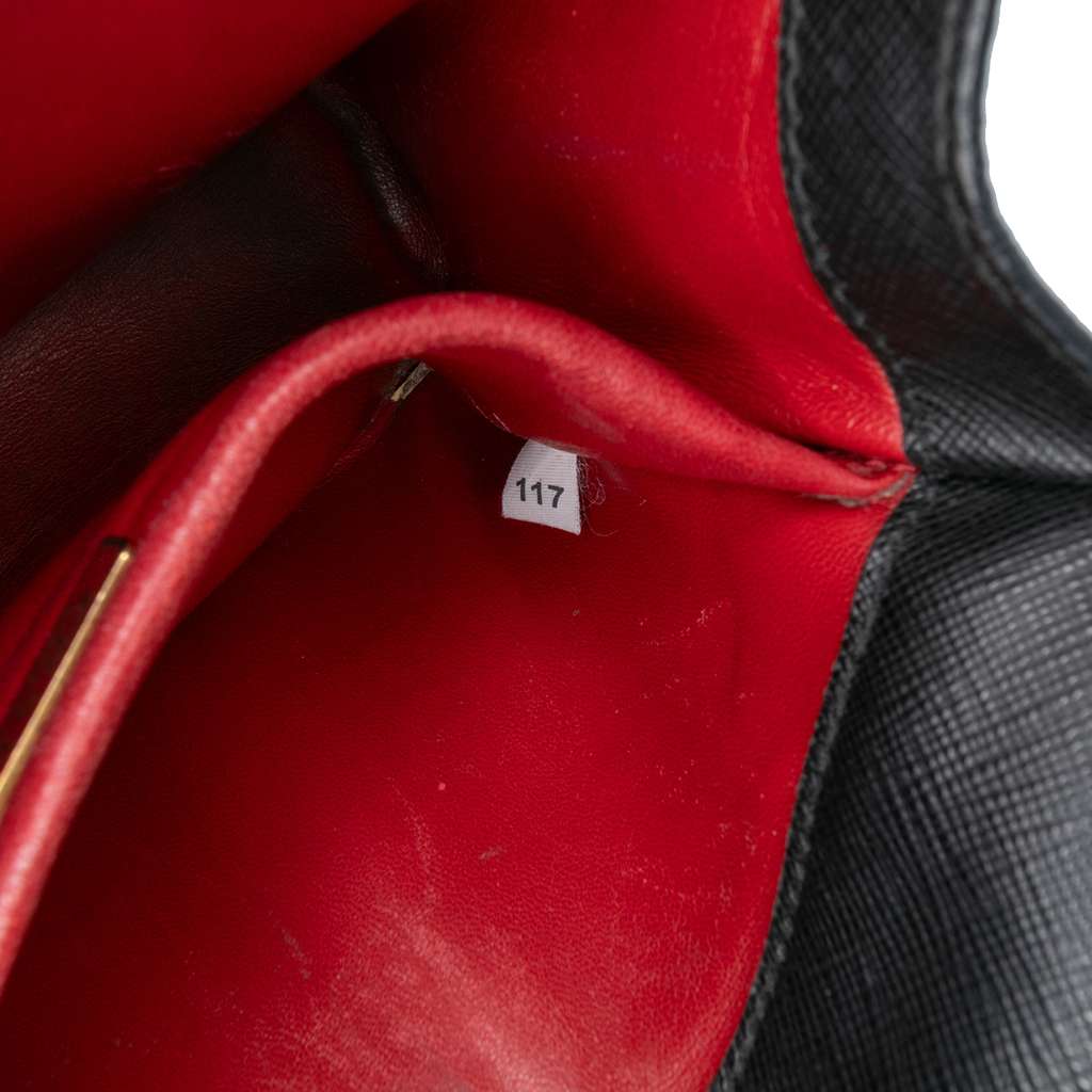 Prada Saffiano Chain Crossbody - Detail 1