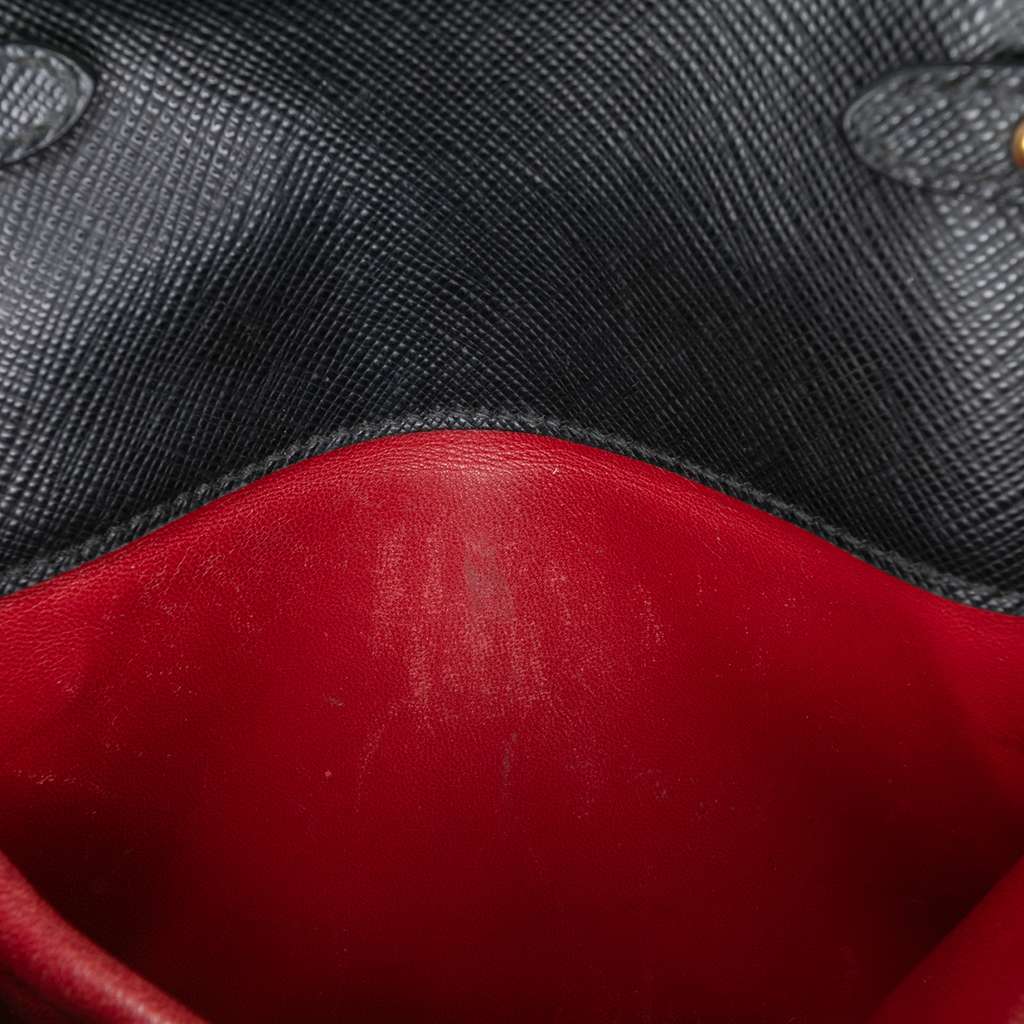 Prada Saffiano Chain Crossbody - Detail 2