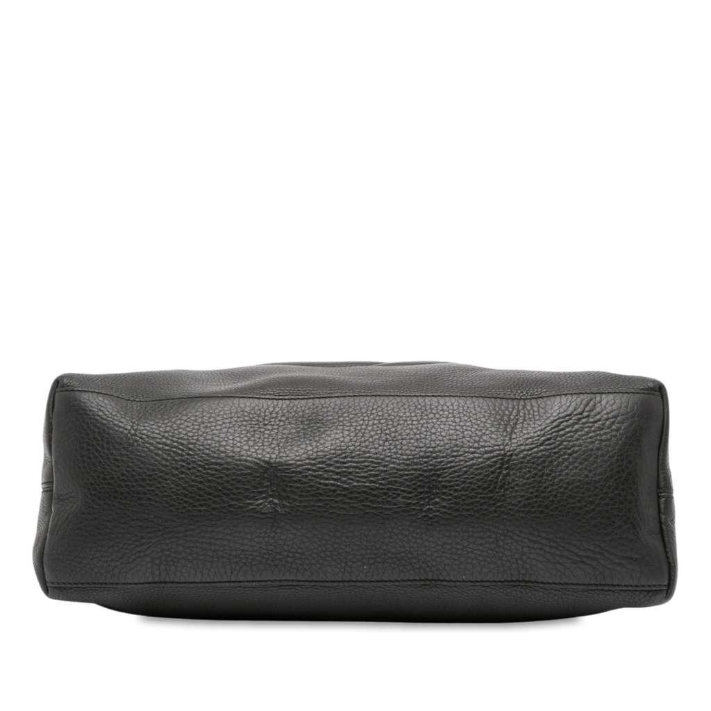 Gucci Medium Leather Soho Chain Tote - Image 6
