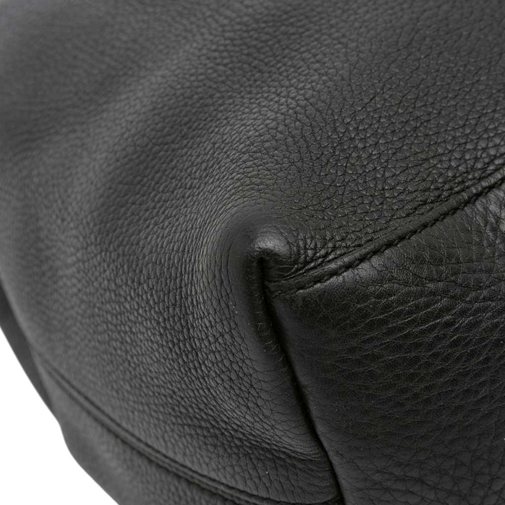 Gucci Medium Leather Soho Chain Tote - Detail 2