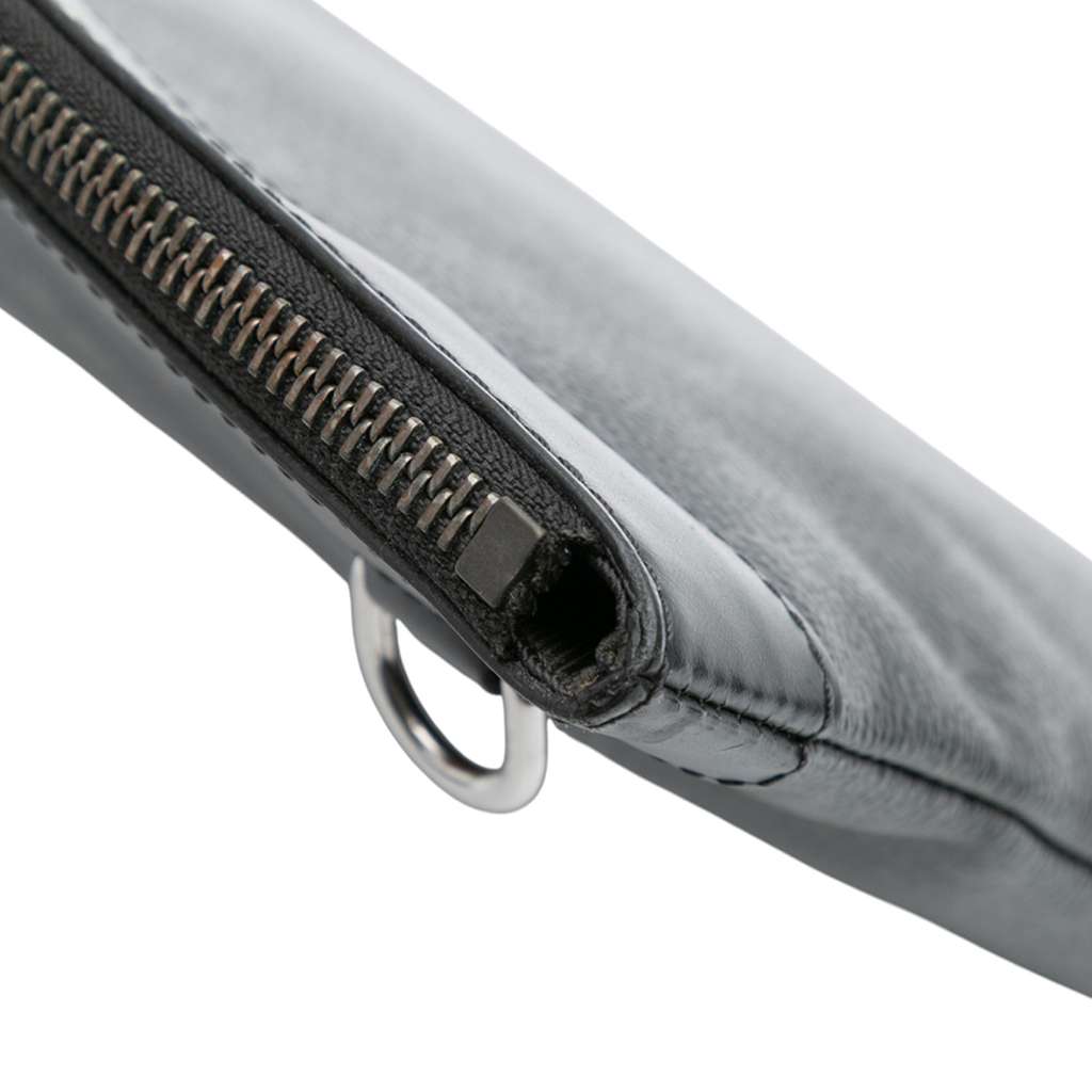 Louis Vuitton Monogram Eclipse Discovery Pochette GM - Image 11