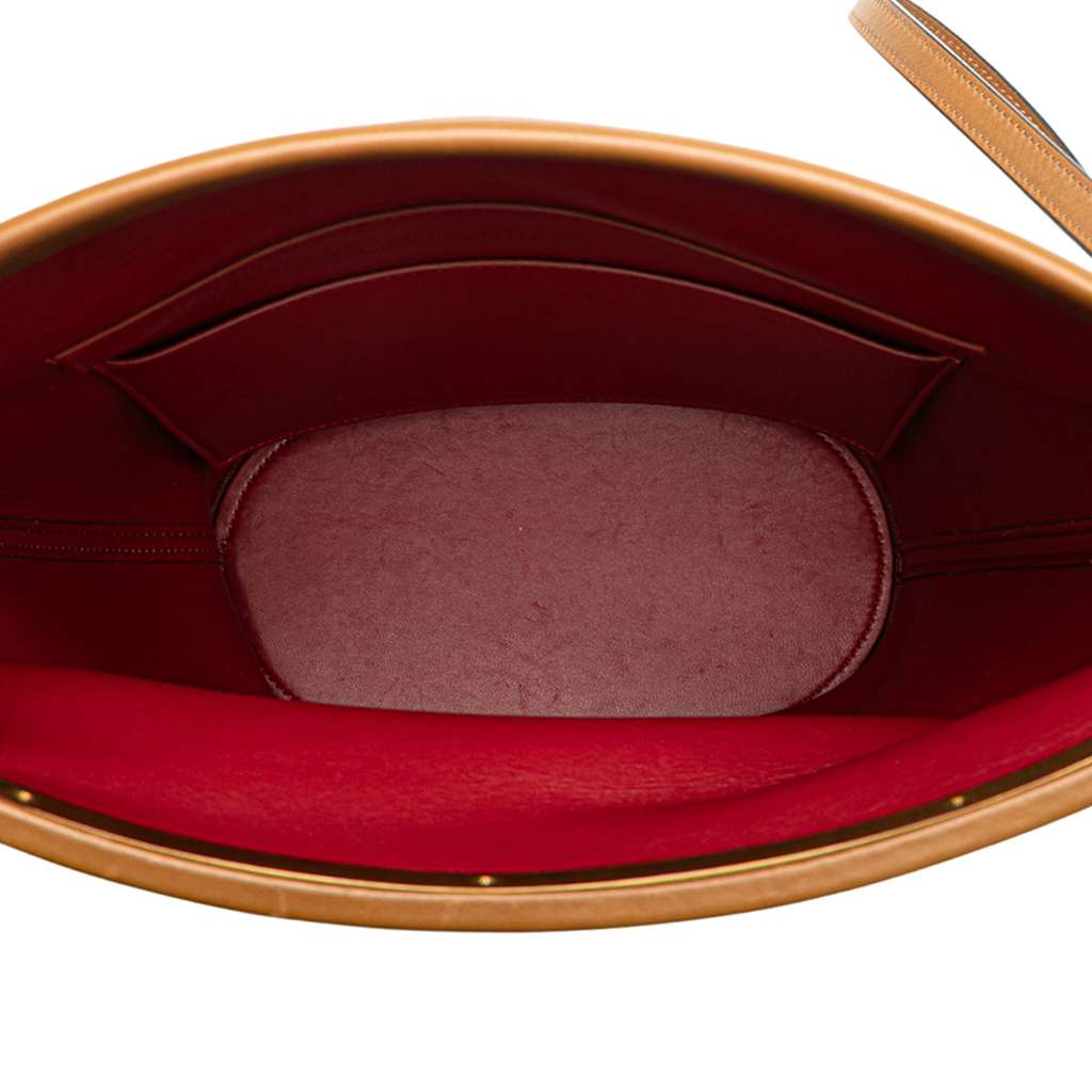 Celine Smooth Calfskin Clasp Bucket Bag - 4