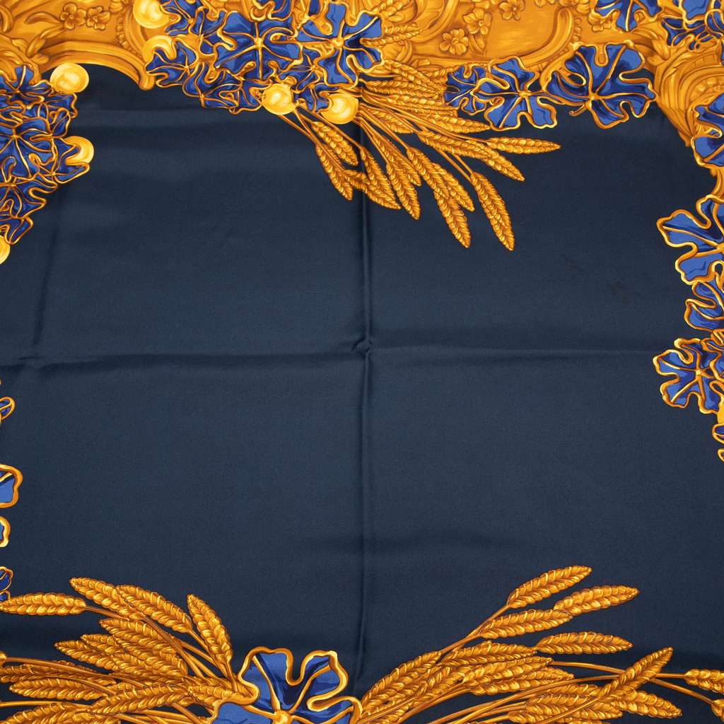 Chanel Baroque Wheat Floral Silk Scarf - Detail 1