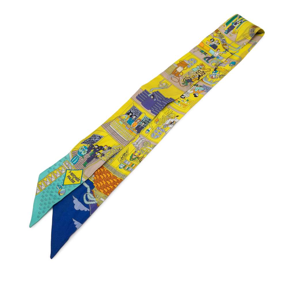 Hermès La Maison des Carres Twilly Silk Scarf
