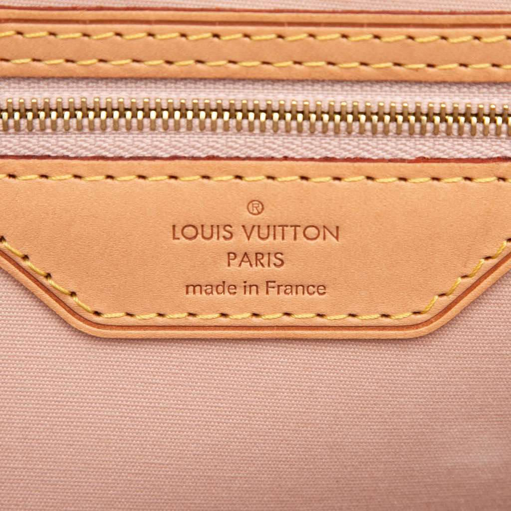 Louis Vuitton Monogram Vernis Brea GM - Side view