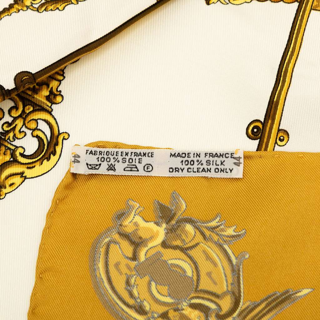 Hermès Keys Les Cles Silk Scarf - Back view