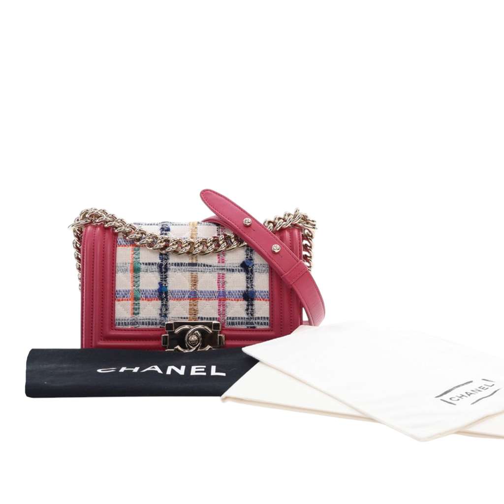 Chanel Small Tweed and Lambskin Boy Flap - Image 14