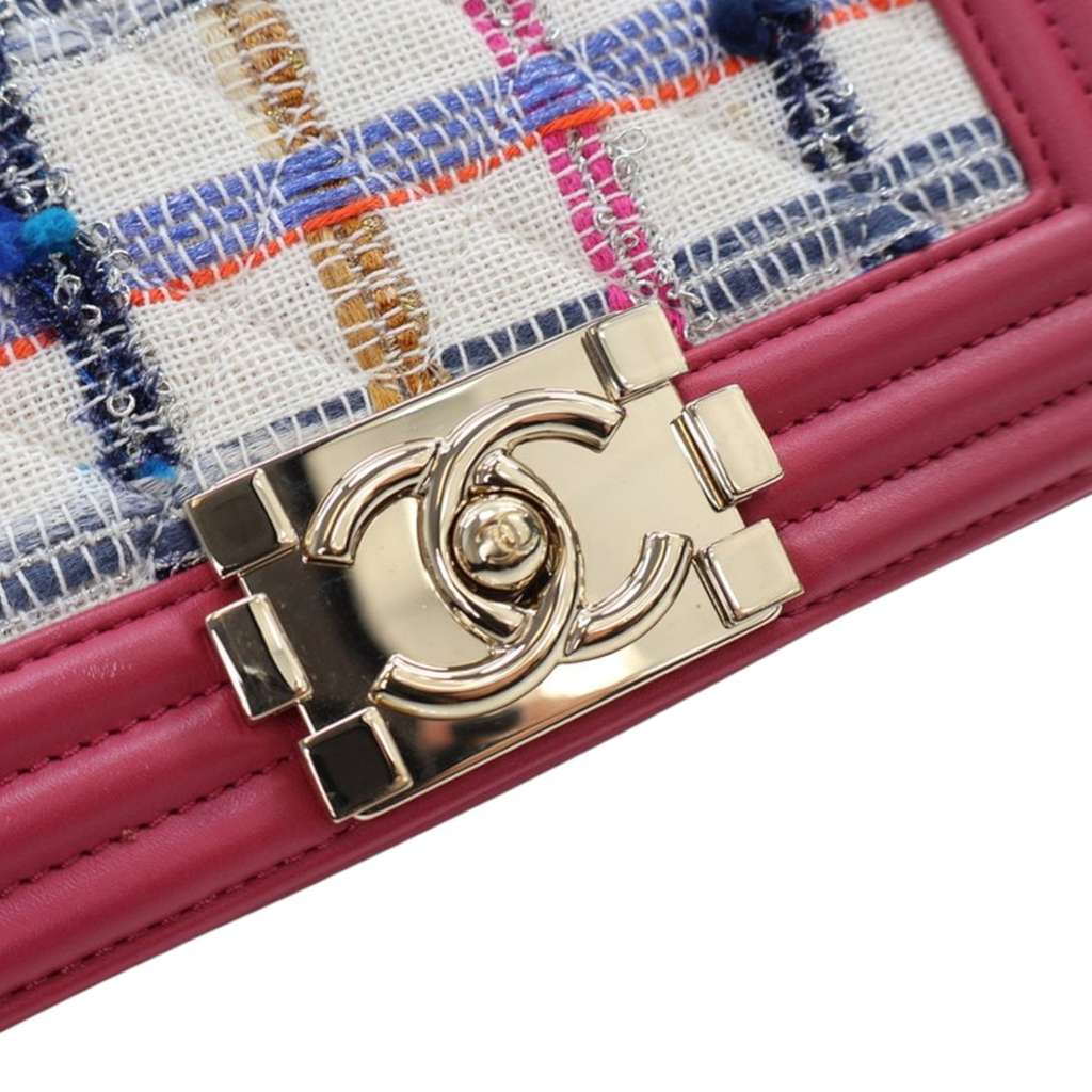 Chanel Small Tweed and Lambskin Boy Flap - Image 10