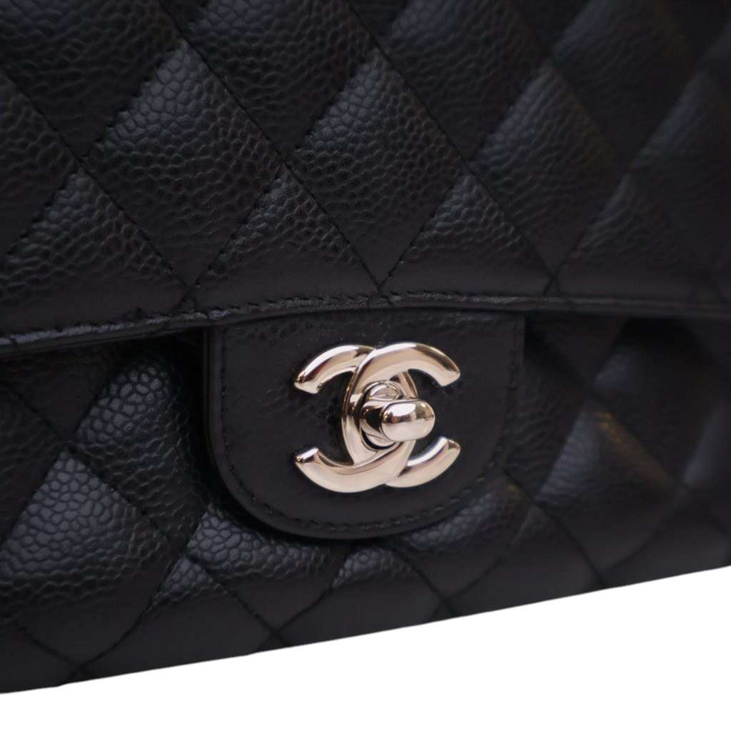 Chanel Medium Classic Caviar Double Flap - Image 11