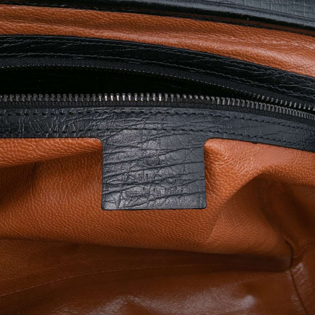 Gucci Leather Bamboo Bullet Shoulder Bag - Side view