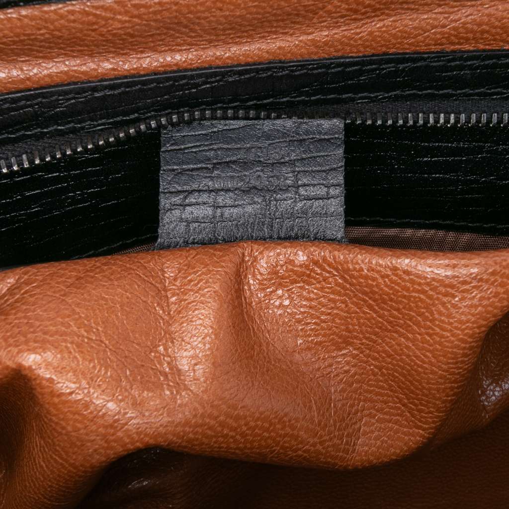 Gucci Leather Bamboo Bullet Shoulder Bag - Detail 1