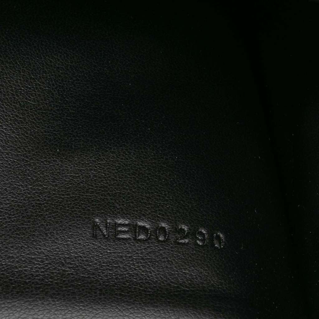 Givenchy Leather Logo Clutch - Detail 1