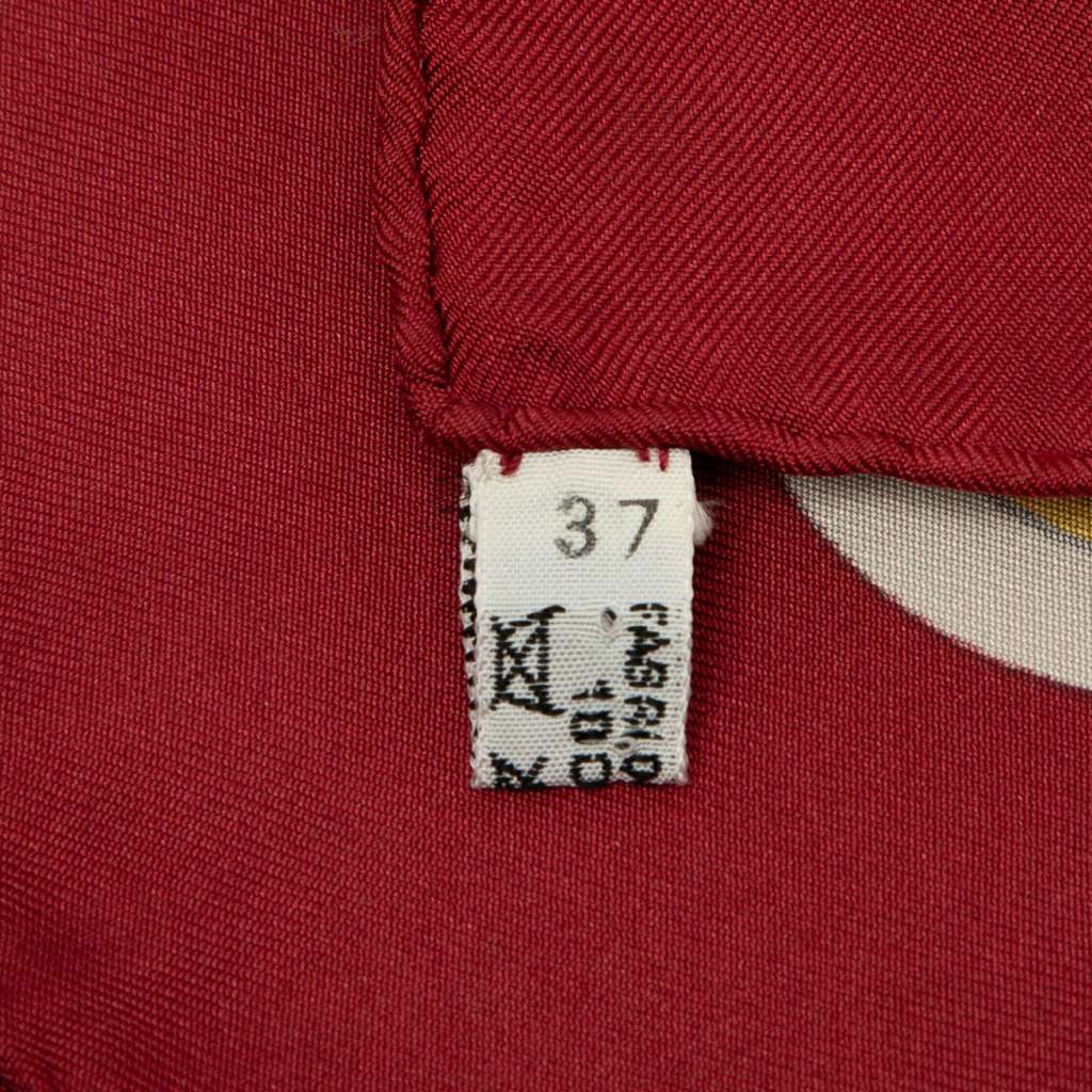 Hermès Les Robes Silk Scarf - Image 6