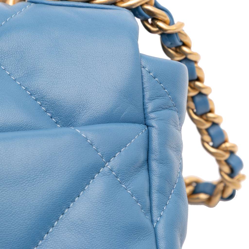 Chanel Medium Lambskin 19 Flap - Image 10