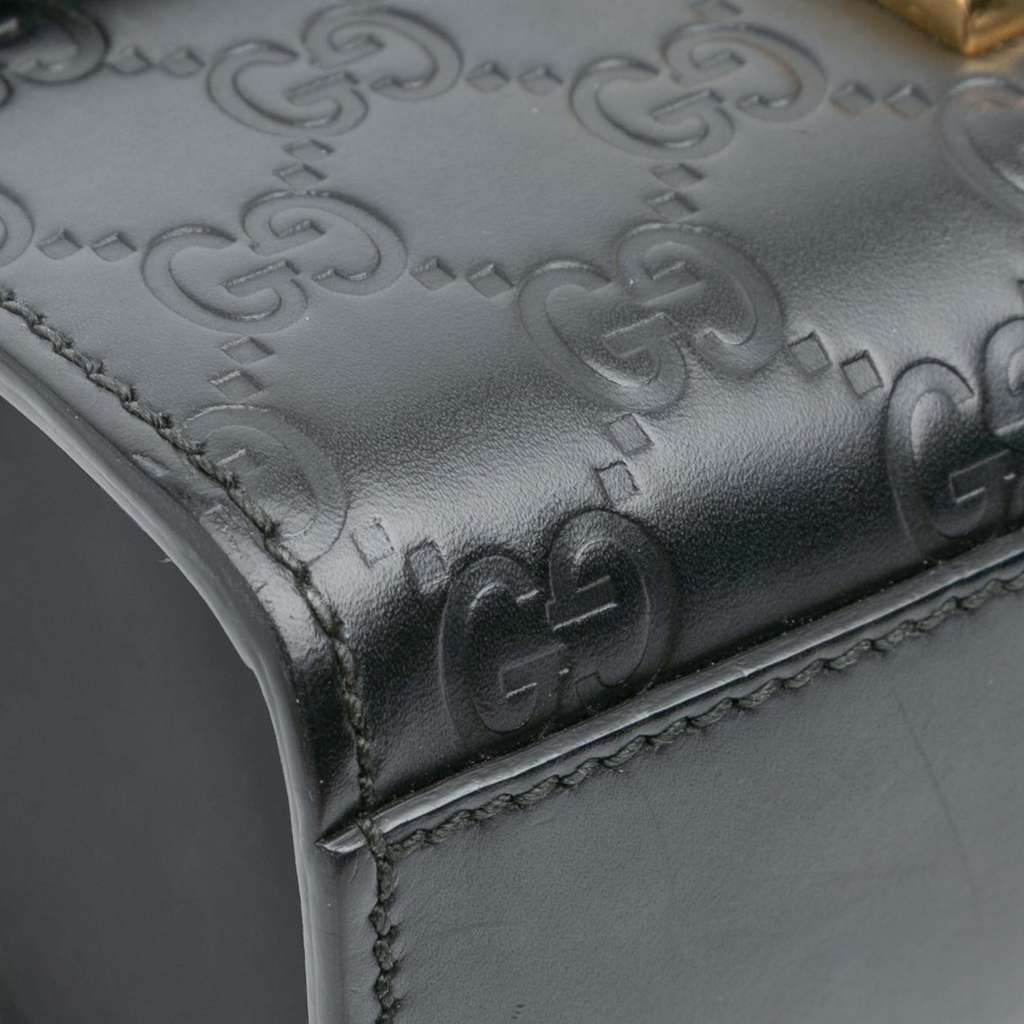 Gucci Small Guccissima Padlock Crossbody - Detail 2