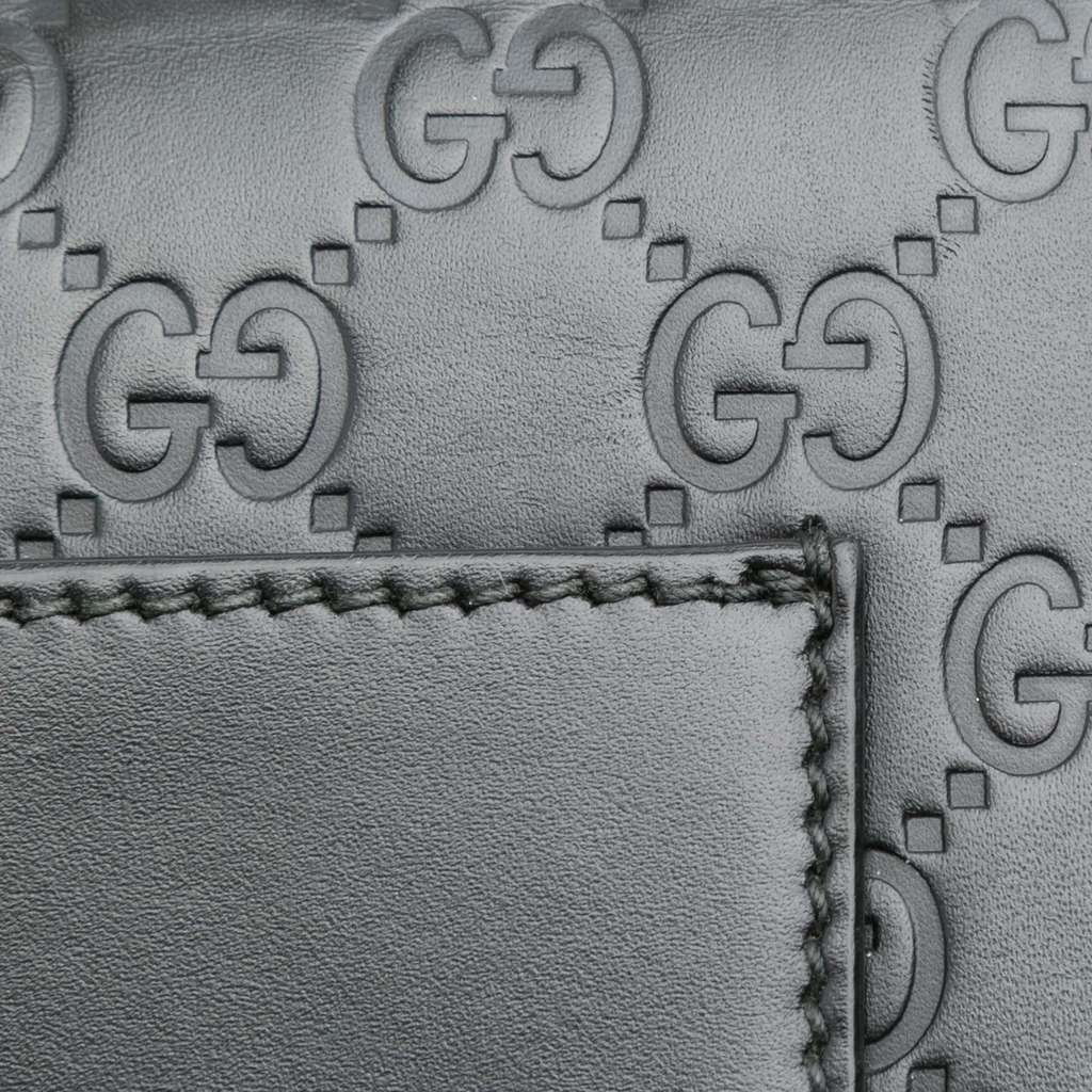 Gucci Small Guccissima Padlock Crossbody - Image 10