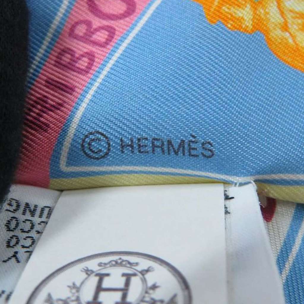 Hermès Funny Ice Cream Silk Twilly Scarf - Side view