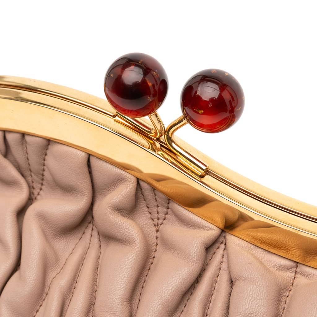 Miu Miu Matelasse Nappa Kiss Lock Clutch on Strap - Detail 2