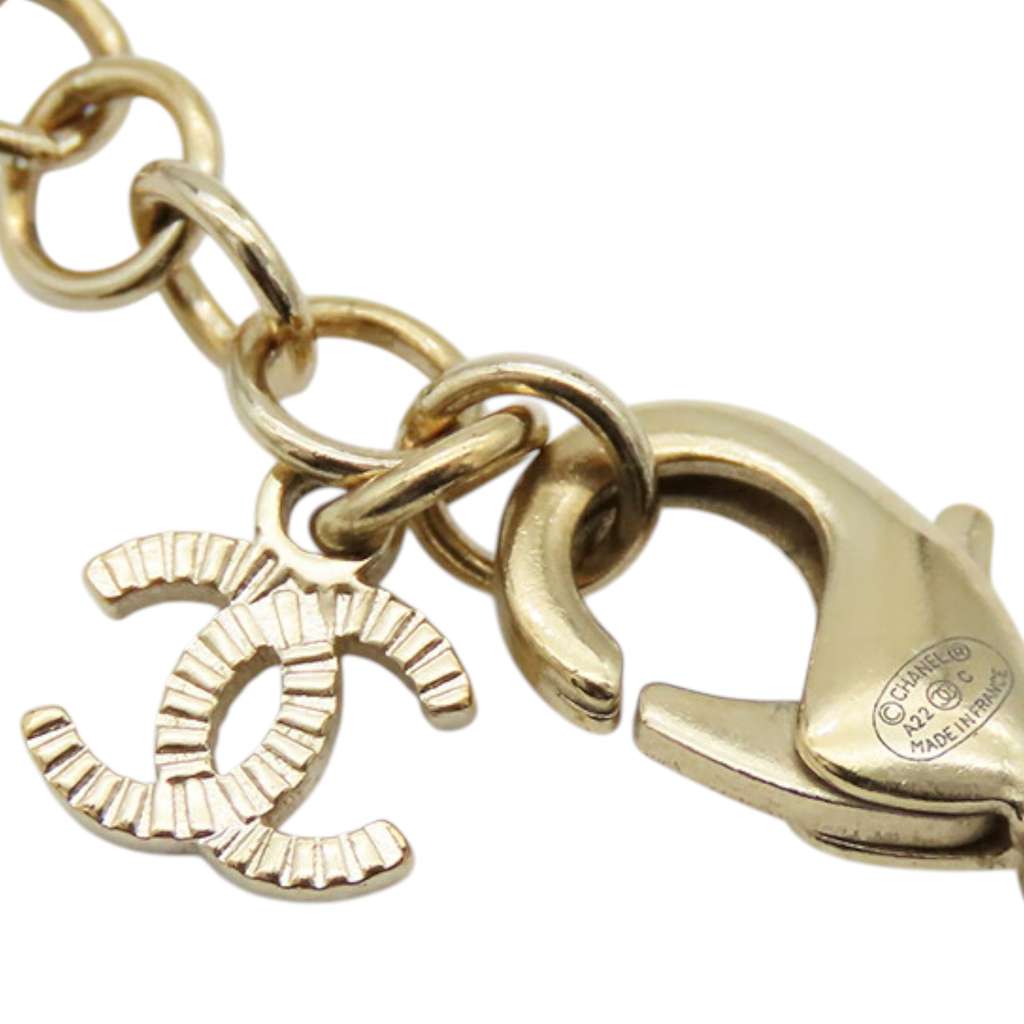 Chanel Gold Plated Resin CC Rhinestones Pendant Necklace - Detail 2