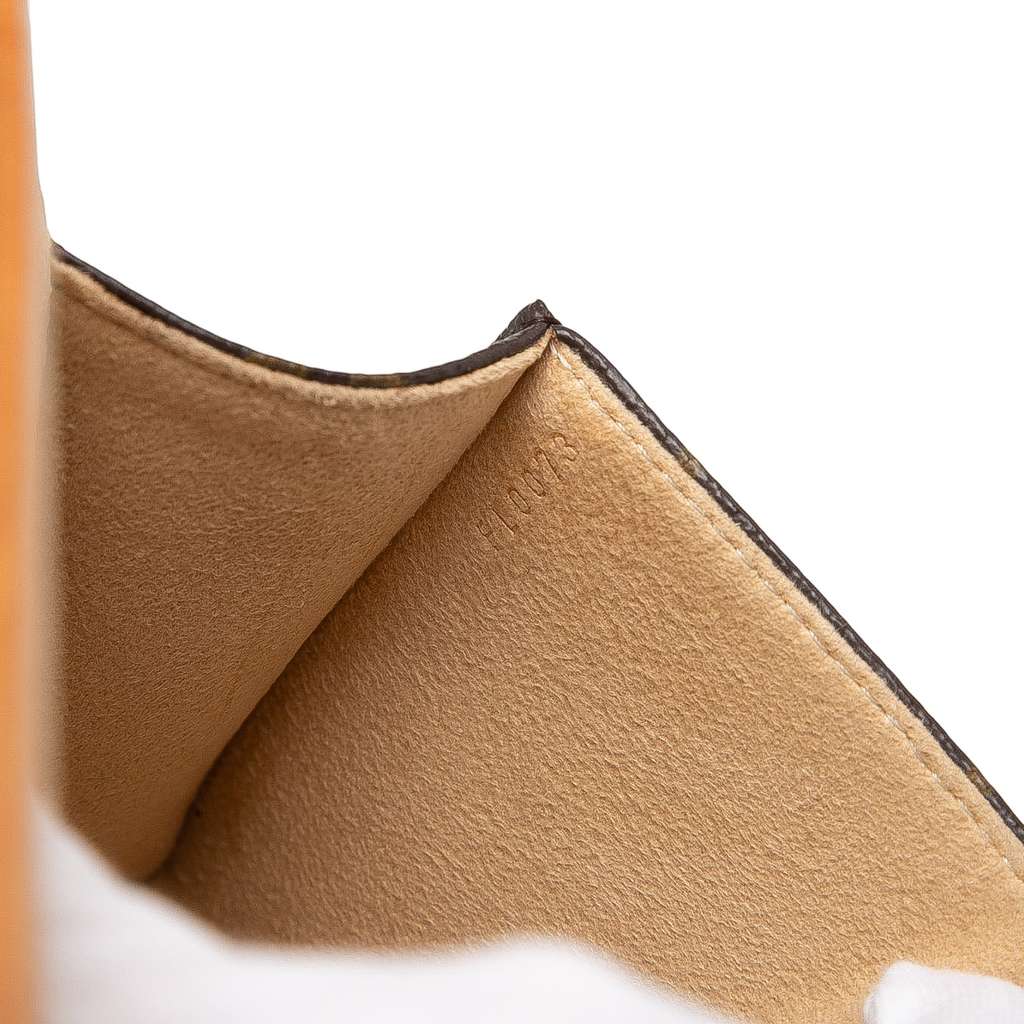 Louis Vuitton Monogram Pochette Florentine - Side view