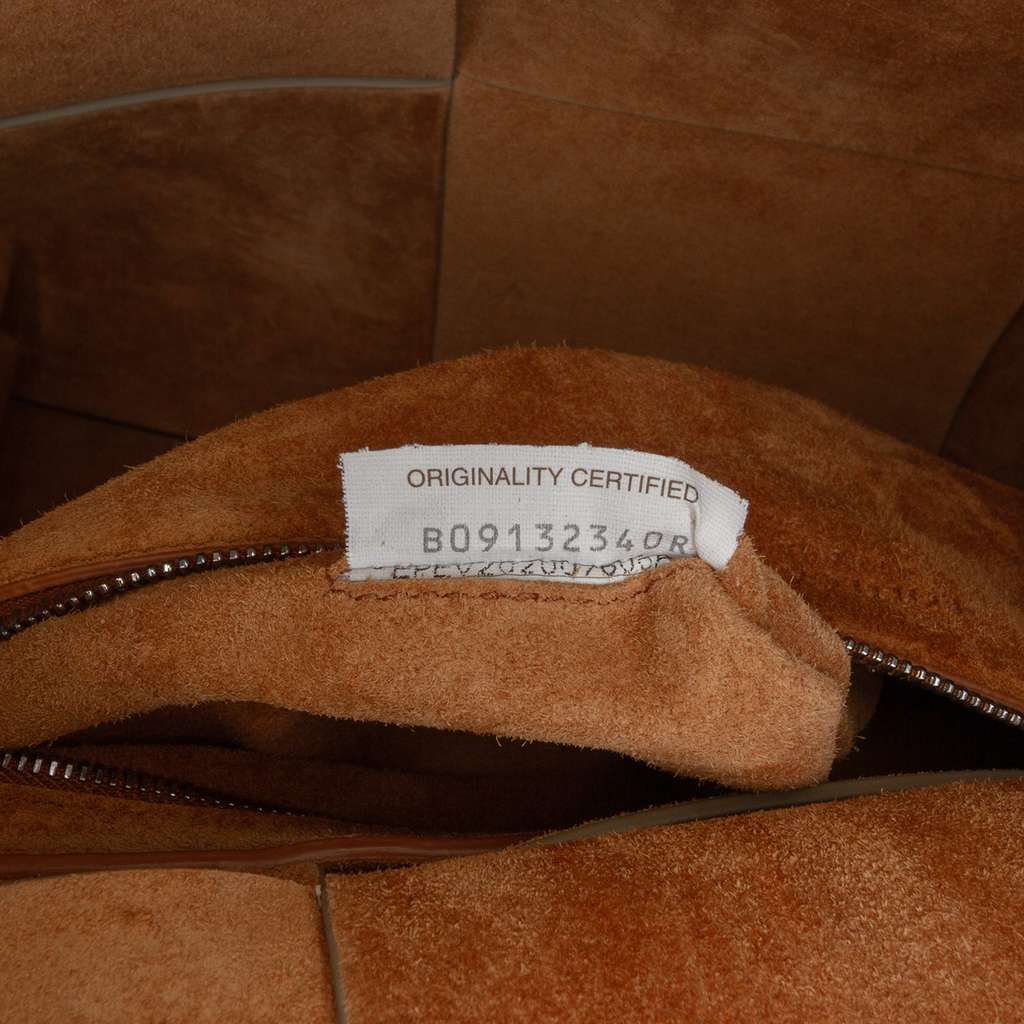 Bottega Veneta Calfskin Maxi Intrecciato Arco Briefcase - Detail 1