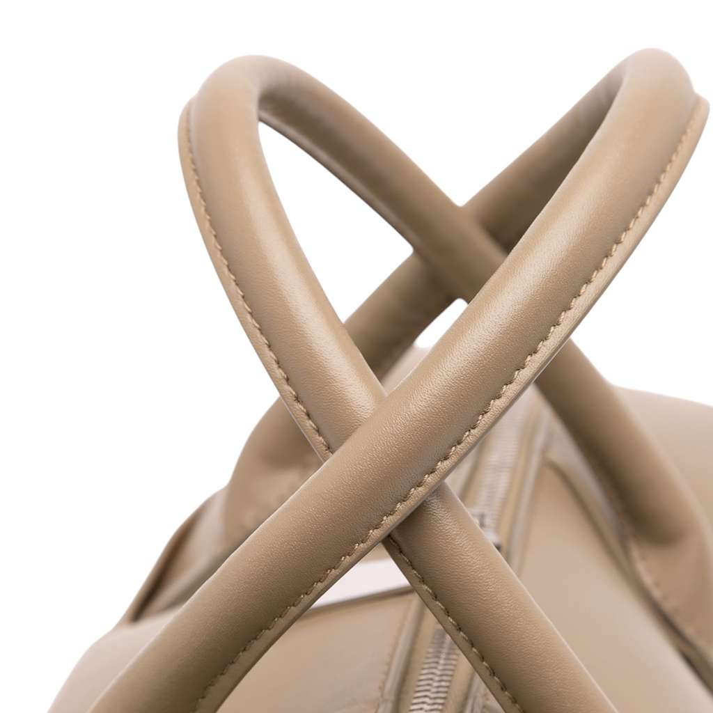 Bottega Veneta Calfskin Maxi Intrecciato Arco Briefcase - Image 10