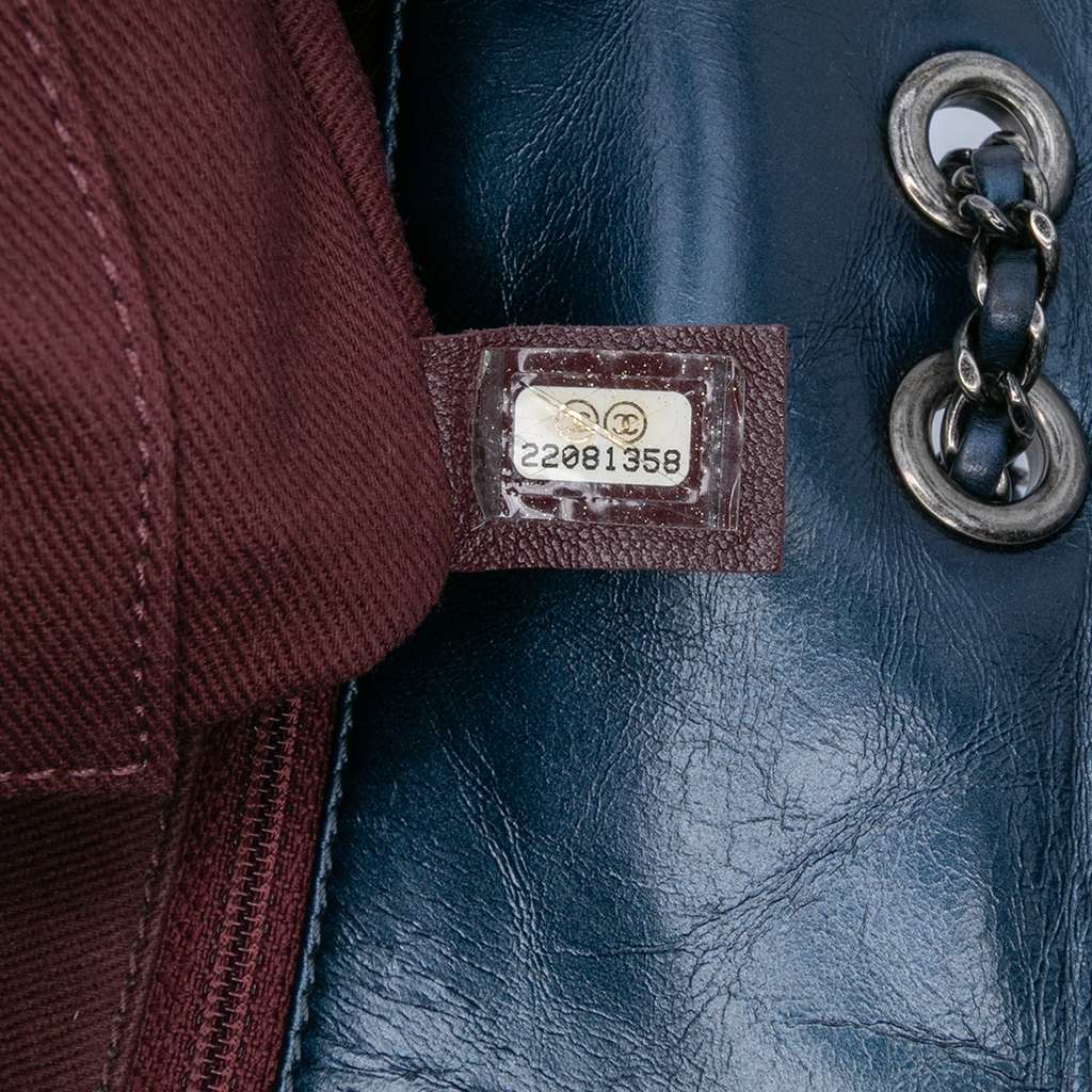 Chanel Medium Quilted Glazed Calfskin Coco Pleats Flap - Detail 1