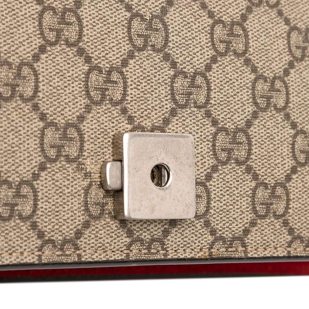 Gucci Medium GG Supreme Dionysus Shoulder Bag - Image 10